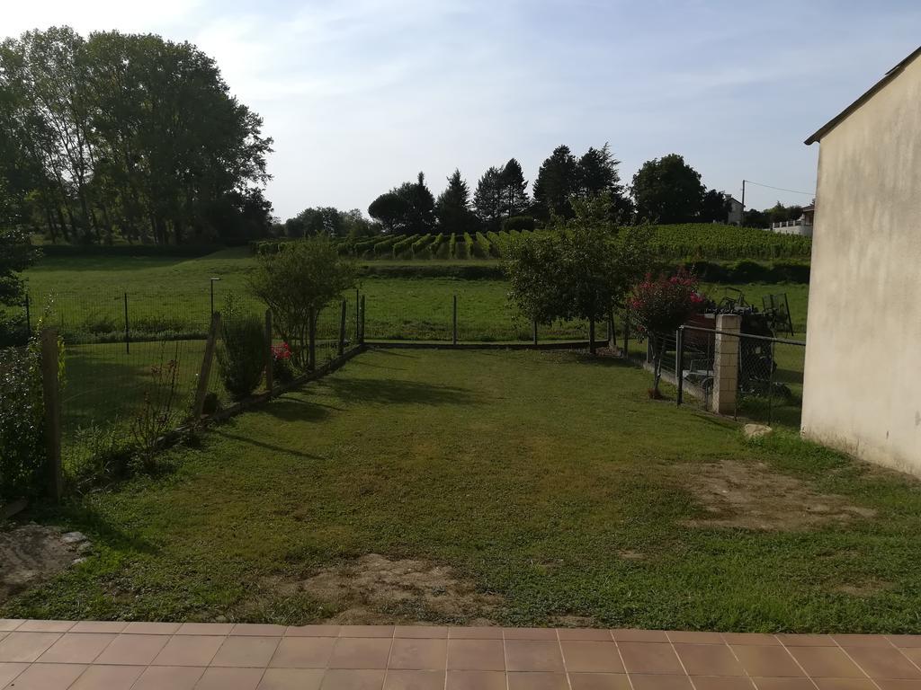 Gite Du Vignoble Sidky Lussac  Ngoại thất bức ảnh